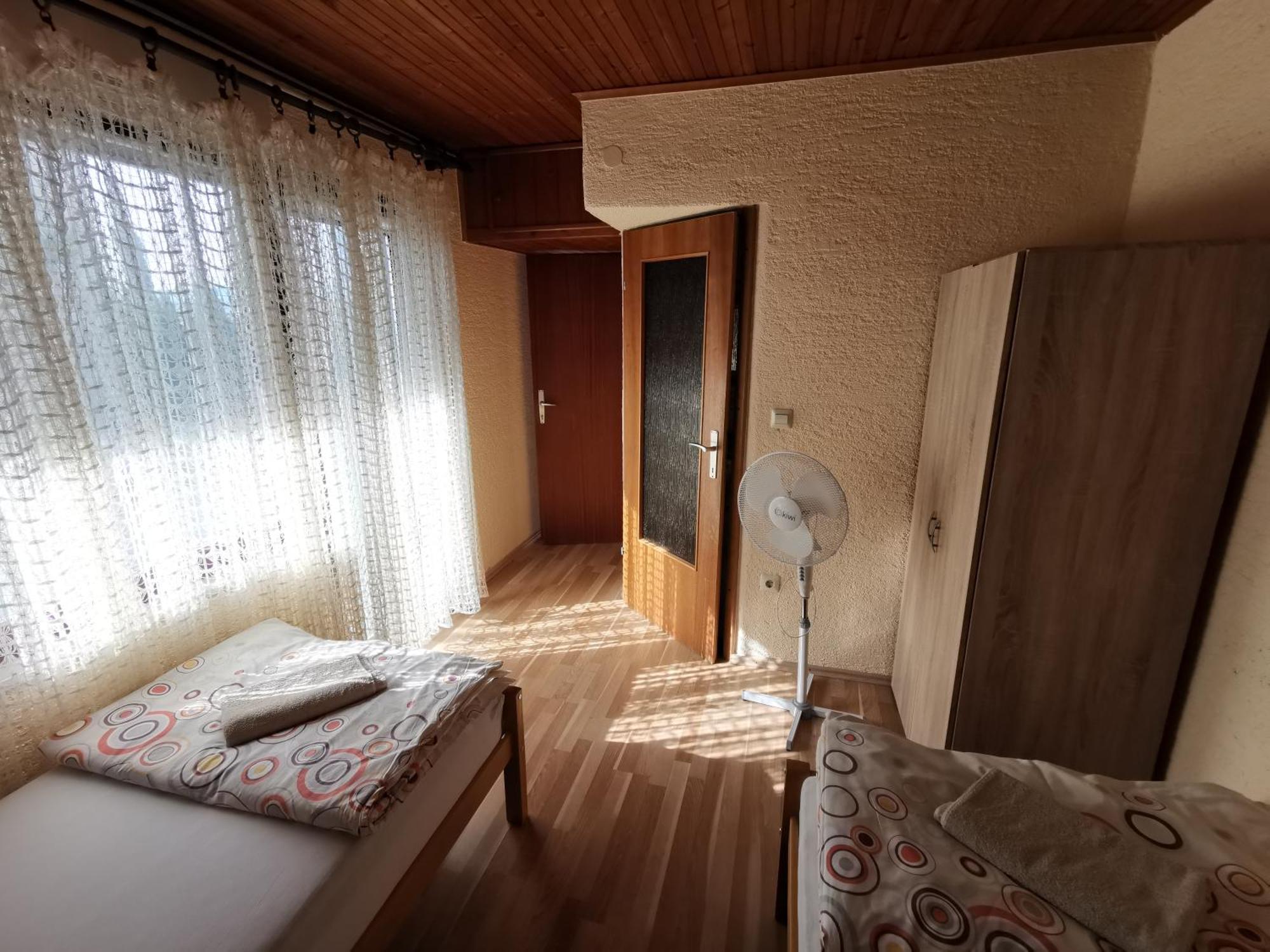 Guest House Dijana Kraljevica Exterior foto